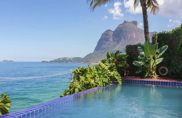 Oceanfront 4 BR Villa in the Heart of Rio's Safest Neighborhood