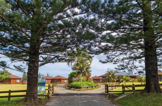 Ocean Breeze Cottages