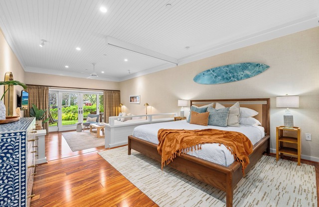 Oceanfront Honeymoon Villa –Turtle Bay Studio with Pool+AC+Wifi