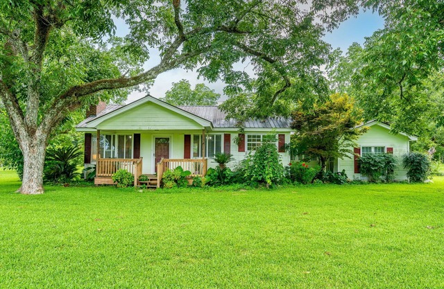 Old Orchard Country Home