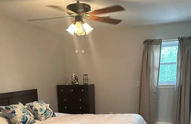 One Bedroom Apartment
