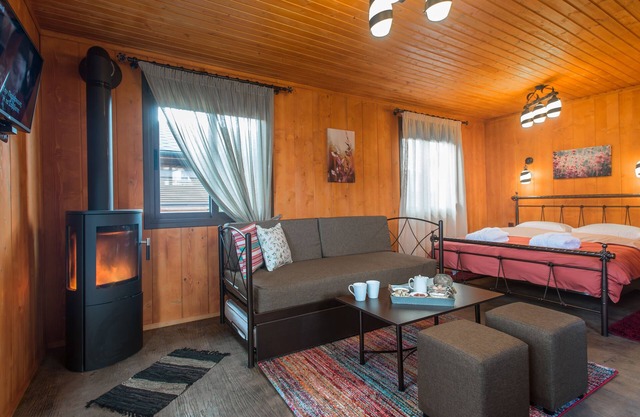 One Bedroom Mountain Bungalow A, Konitsa