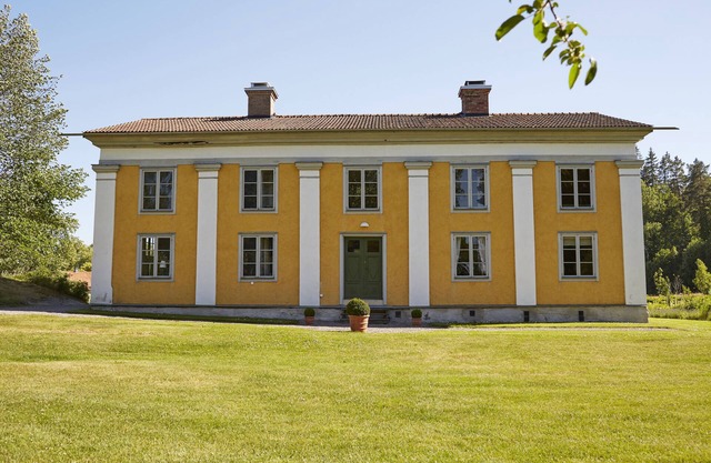 Orangeri in beautiful mansion environment, Uknadalen