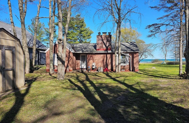 Oscoda beach front cottage