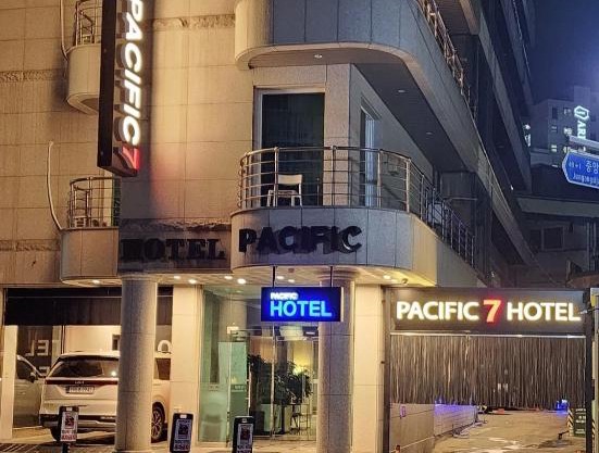 Pacific7 Hotel