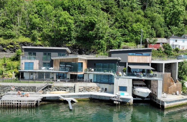 Panoramaresort in Hardangerfjorden leilighet i sjøkanten ved Hardangerfjorden for 7 personer boat , sauna,kajak, SUP for rent