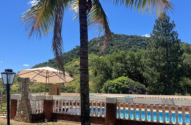 Paradise in Itirapina with swimming pool, river inside the property