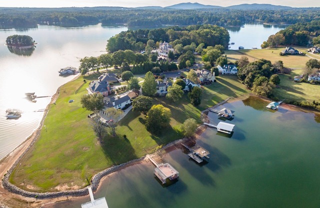 Paradise - Lakefront/Boat Dock/30+ DAY MIN but all inquiries welcome