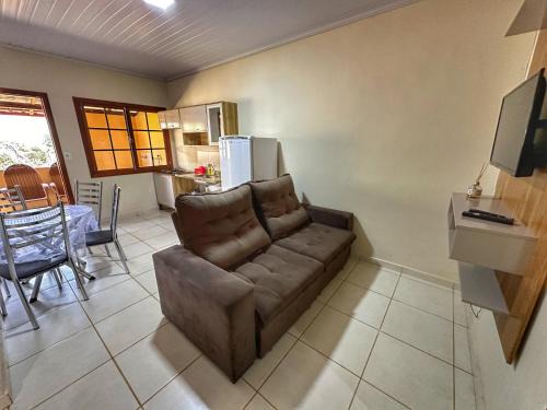 Parque cachoeira das andorinhas casa 1