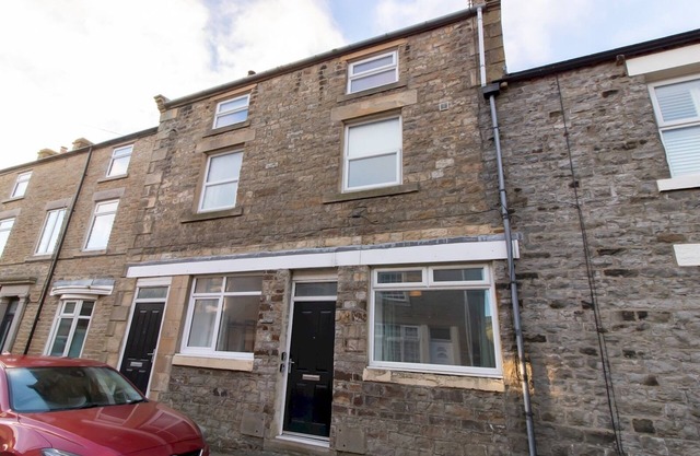 Pass the Keys | Modern Lovely Flat in St Johns Chapel