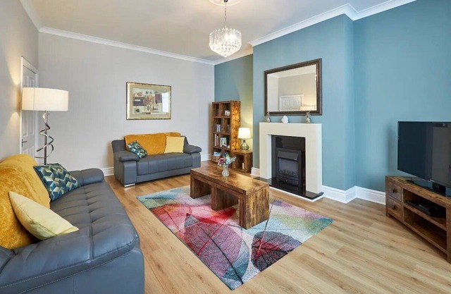 Pass the Keys | Modern home in a seaside town