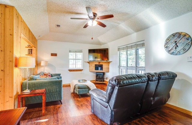 Peace, Space & Starry Nights: Ranch Home in Azle