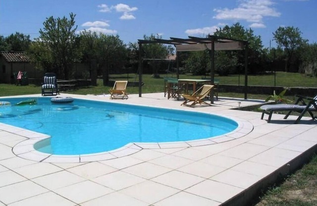 Peaceful countryside location in the heart of the Pic Saint Loup, Languedoc