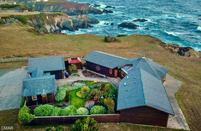 Pelican House