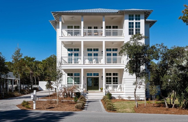 "Pelican Trace"~New Lux Build~Gulf/Park Views~Private Pool~Beach Gear~Gulf Trace