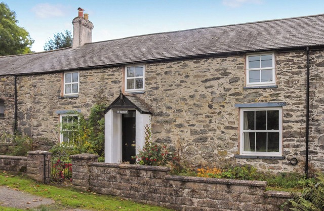 Pen Y Bont Farmhouse