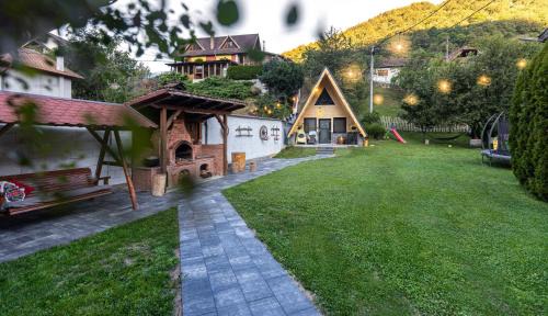 Pensiunea Casa Iulia A-Frame