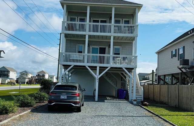 Perfect for Fall Fishing 2 day min/Sun-Sun Summer rental/Ocean & Sound View