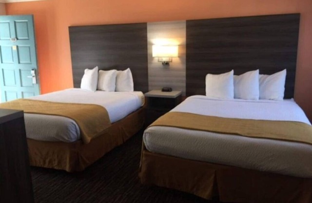 PERFECT LOCATION 2QUEEN BED@HEART OF MONTEREY