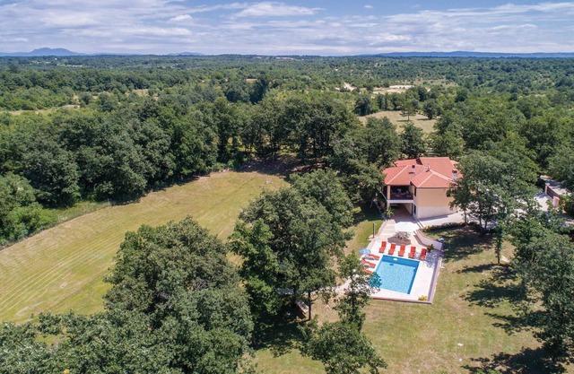Pet friendly home in Bonasini