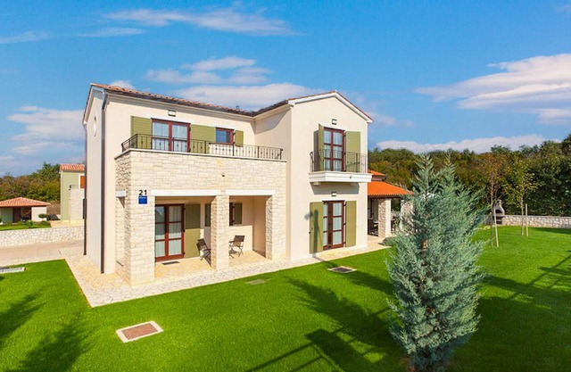 Pet friendly home in Snasici