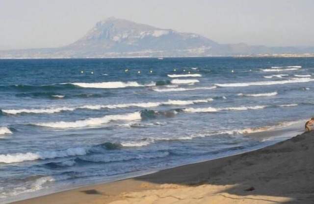 Piles - Apartment - Sleeps 7 - Parking - Seafront
