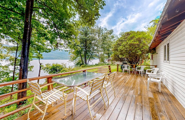 Pine Knoll on Lake George | Cottage with direct lake & private dock access