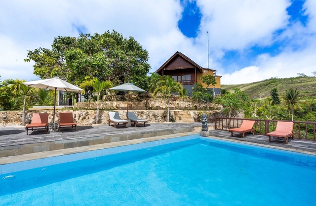 Pini Sentana Village — Double Bungalow Luxe