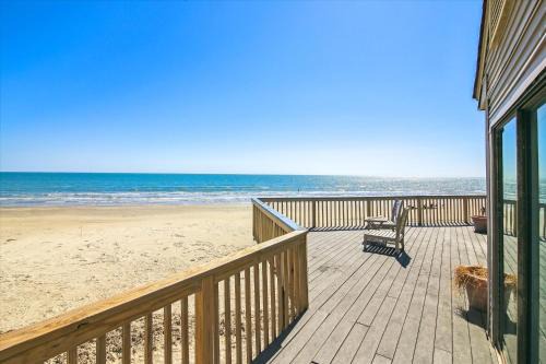 Pirates Beach Retreat