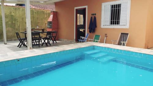 Piscina Churrasqueira Área Gourmet Iguape SP