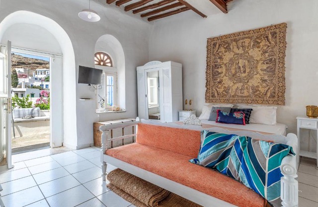 Platia Tinos Cycladic Cottage