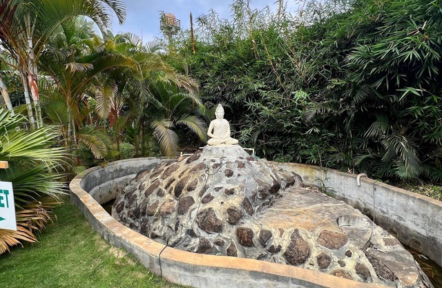 Plumeria Resort