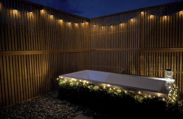 Pods Retreat with friendly farm animals, Pod Retreat, with outdoor bath and farm pets.