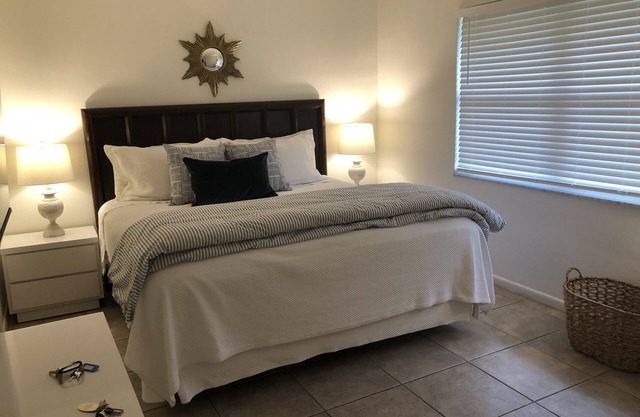 Pompano's best kept secret. Beautiful condo overlooking the intercoastal