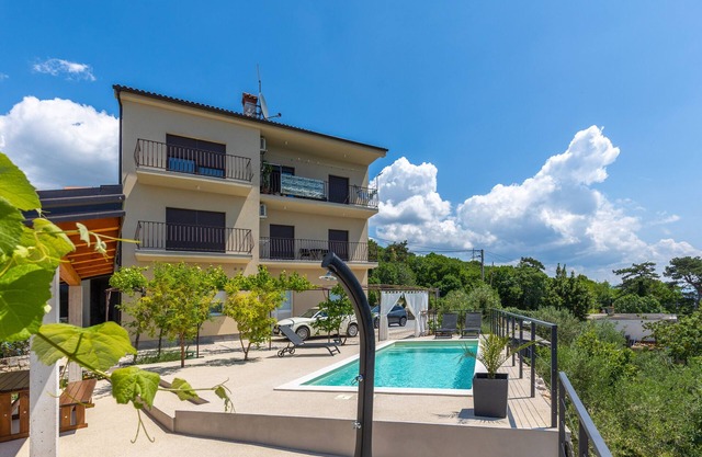 Pool And Garden Apartment Happy Sound, Rijeka, Croatia