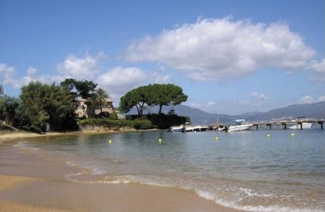 PORTICCIO - 100 m from the beach Comfortable T3 apartment