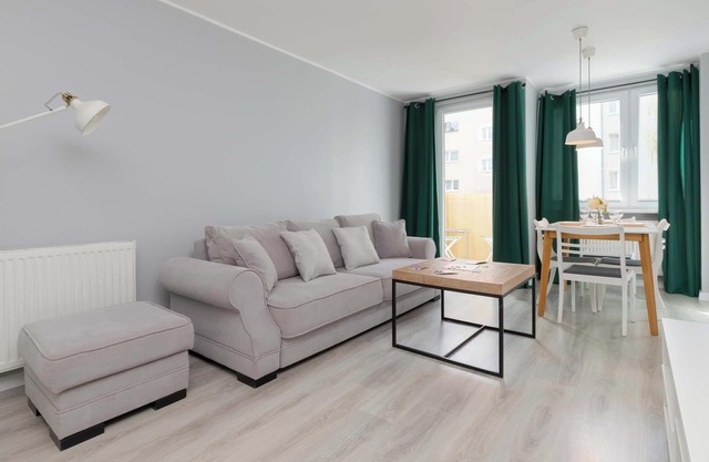 Pow. Śląskiego 6a | Bright Apartment | Beach