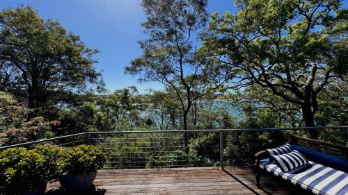 'Pretty Beach Escape' by Accom Holidays