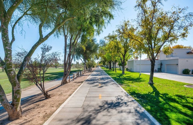 Privacy-Family Friendly, Pet Friendly, Clean, Tennis, Green Belt, Private Patio