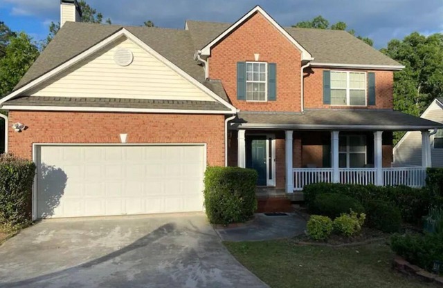 Private 2 bedroom basement apt w/separate entry