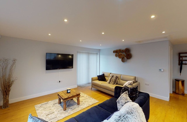 Private and Unique Cottage close to Sheffield