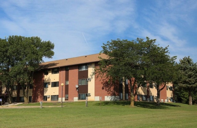 Private Furnished Apartment - Long & Short Stay