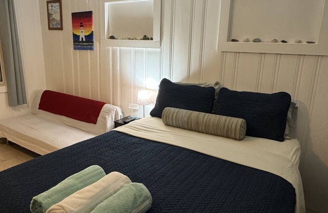 Private Motel Room at North Beach! Walk across the street to the beach!