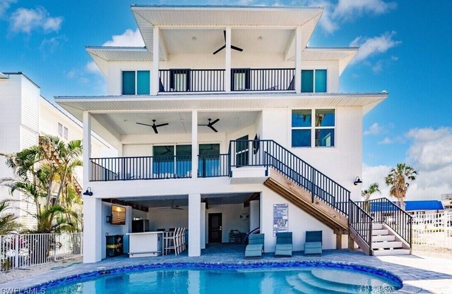 Private Pool- Canal Front- Outdoor Bar- 5BR Sunsational Sunsets
