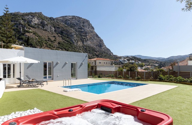 private pool ,jacuzzi , BBQ , big garden ,free parking , free wifi