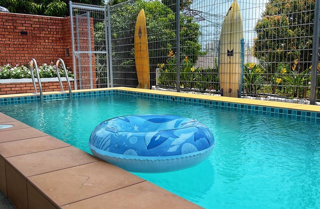 Private Port Dickson Getaway: Charming 3-Bedroom Villa with AC & WiFi