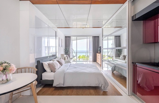 Private Sunset Beach - Ocean View Room