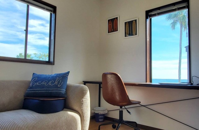Private villa for rent 10 seconds walk to the sea/Kamogawa Chiba