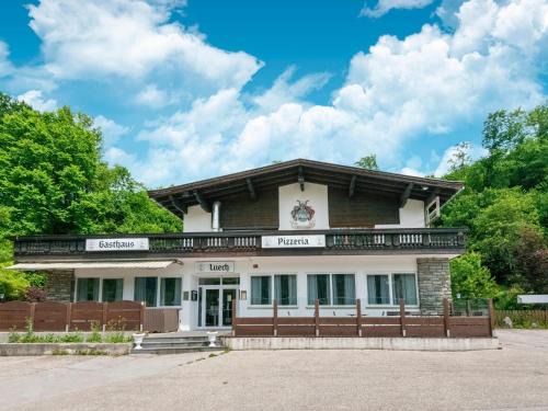 Property in Kirchbichl