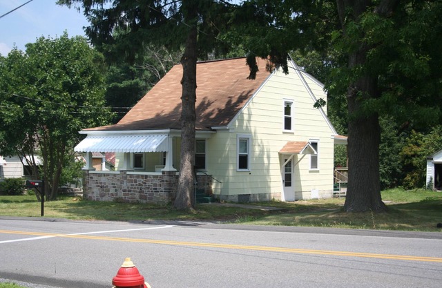 PSU-Happy Valley Cottage